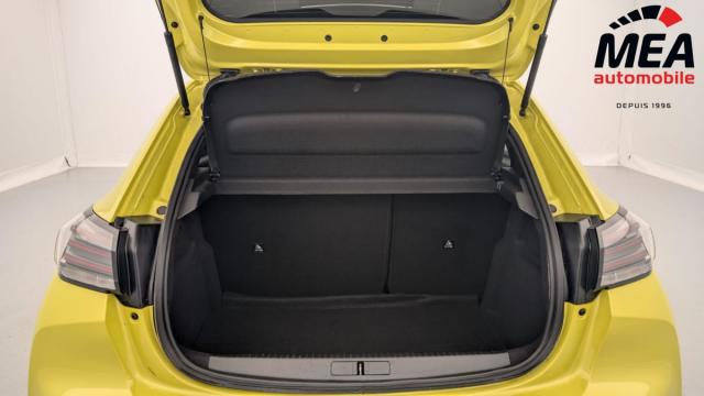 Peugeot 208 image 8