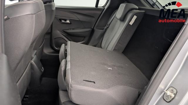 Peugeot 208 image 8