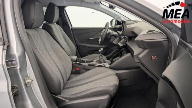 Peugeot 208 image 5