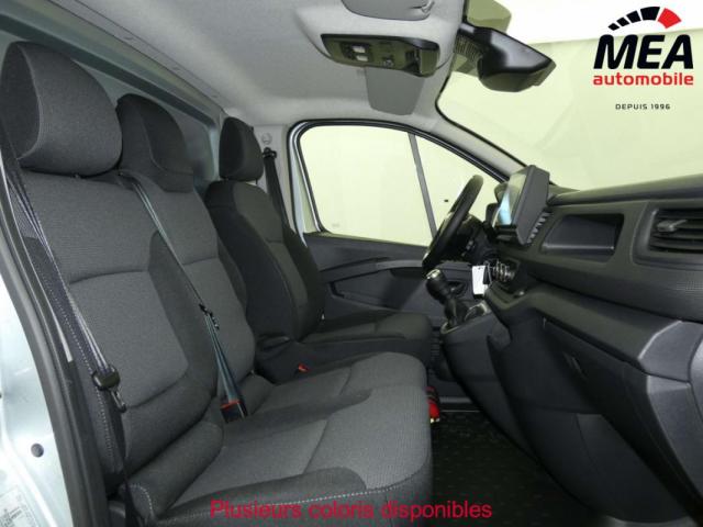 Renault Trafic image 4