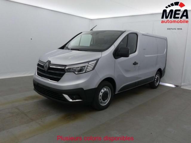 Renault Trafic image 2