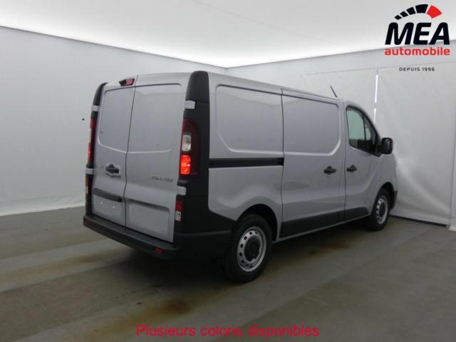 Renault Trafic image 8