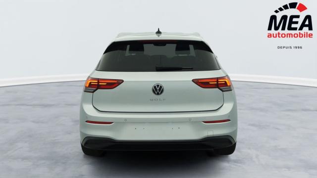 Volkswagen Golf image 8