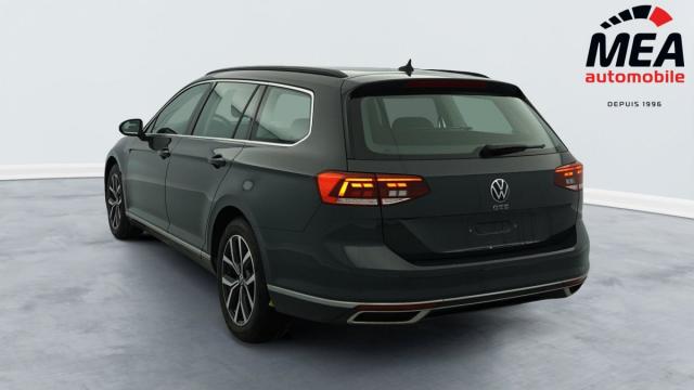 Volkswagen Passat Sw image 1