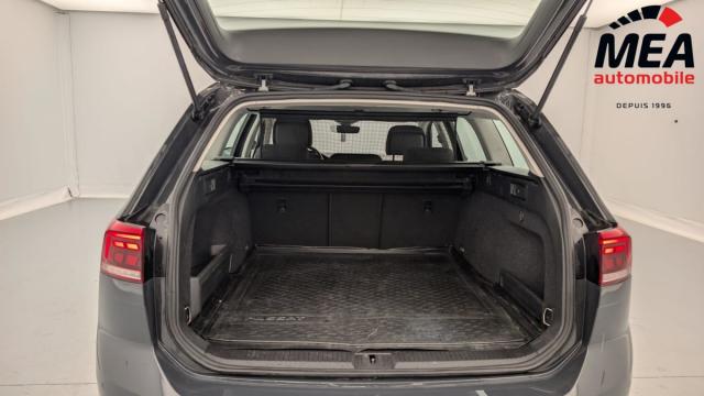 Volkswagen Passat Sw image 7