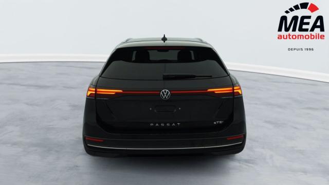 Volkswagen Passat Sw image 5