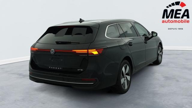 Volkswagen Passat Sw image 7