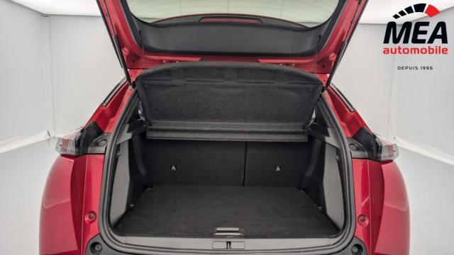 Peugeot 2008 image 1
