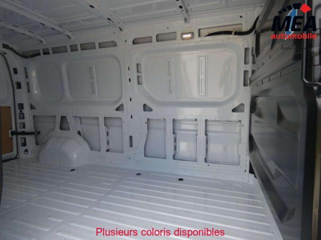 Renault Master image 7