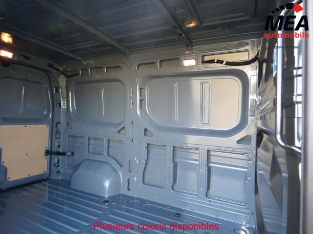 Renault Master image 8