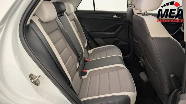 Volkswagen T-Roc image 8