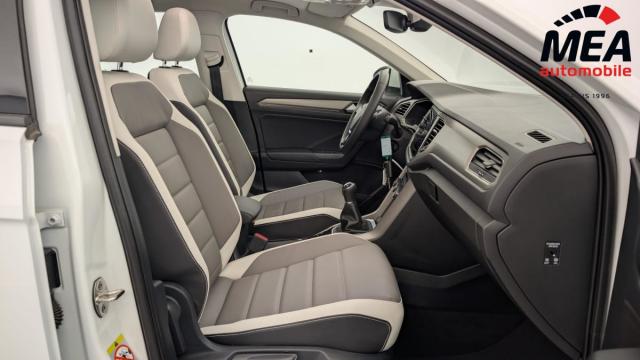 Volkswagen T-Roc image 3