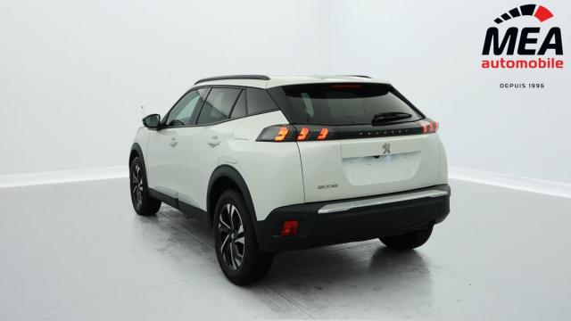 Peugeot 2008 image 8