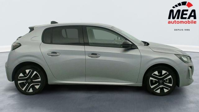 Peugeot 208 image 3