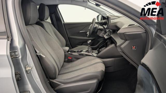 Peugeot 208 image 7