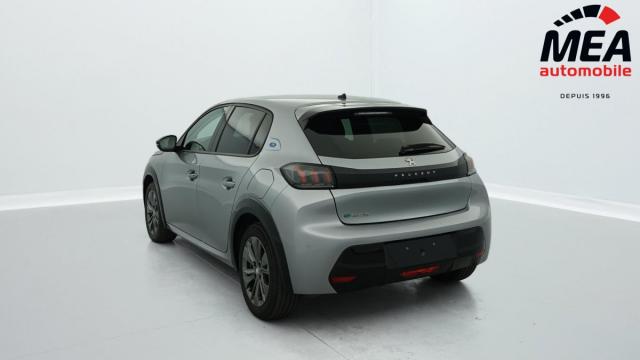 Peugeot 208 image 6