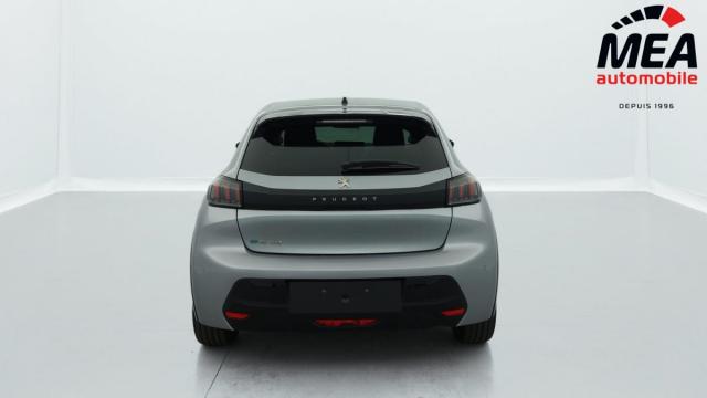 Peugeot 208 image 3