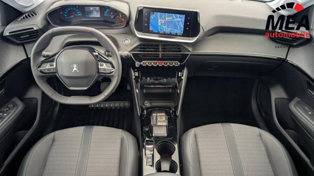 Peugeot 208 image 5