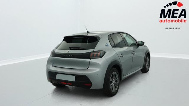 Peugeot 208 image 7