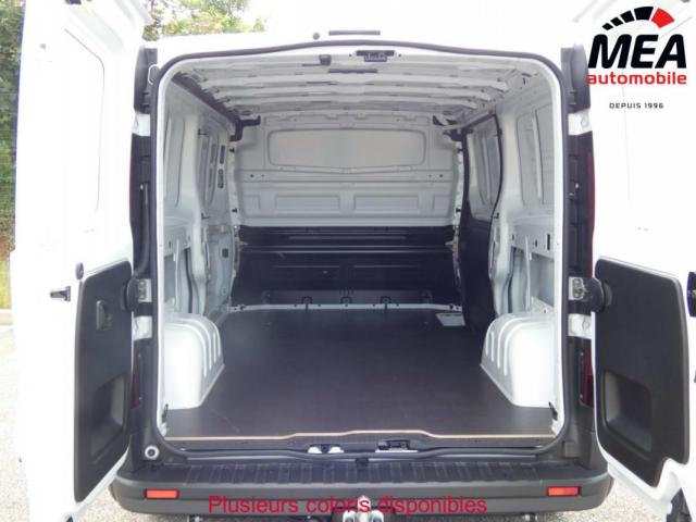 Renault Trafic image 7