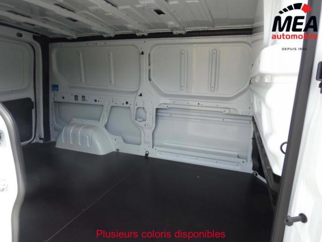 Renault Trafic image 2