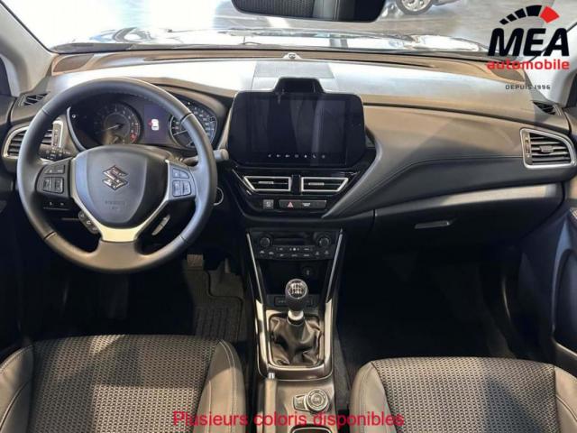 Suzuki S-Cross image 1