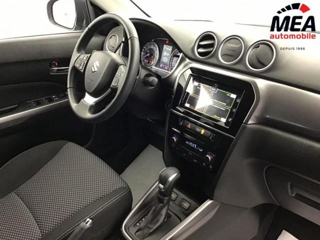 Suzuki Vitara image 9