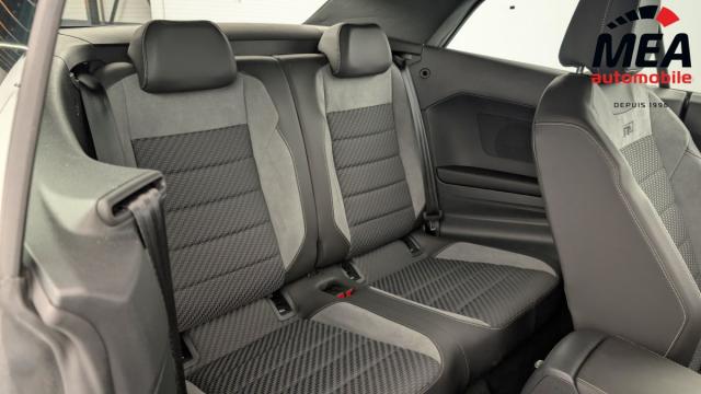 Volkswagen T-Roc image 9