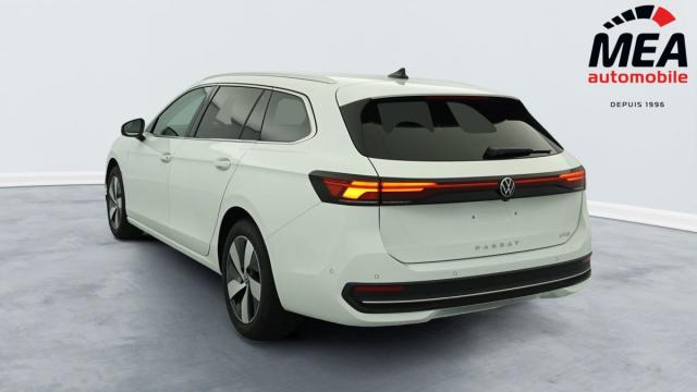 Volkswagen Passat Sw image 3