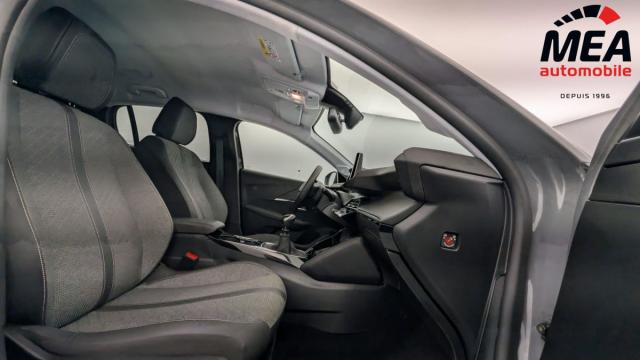 Peugeot 208 image 6