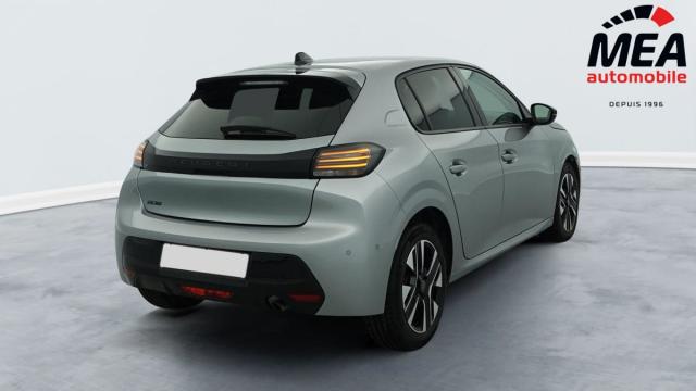 Peugeot 208 image 9