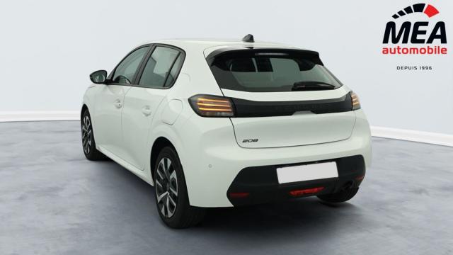 Peugeot 208 image 2