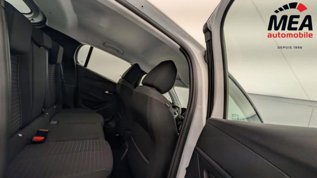 Peugeot 208 image 3