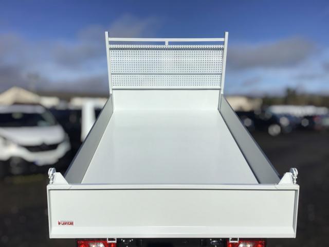 Ford Transit image 8