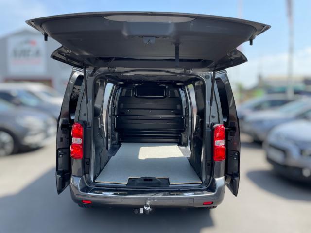 Opel Vivaro image 9
