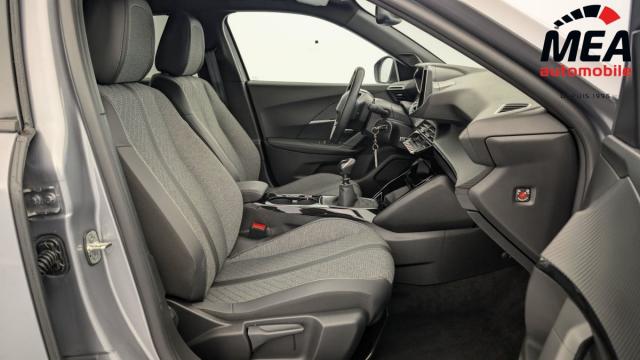 Peugeot 2008 image 2