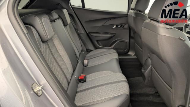 Peugeot 2008 image 6