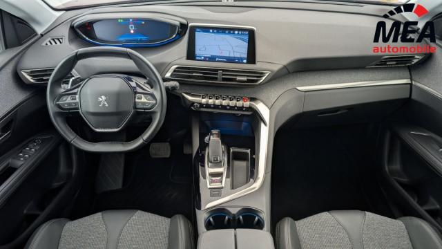Peugeot 3008 image 8