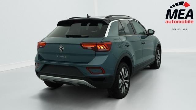 Volkswagen T-Roc image 2