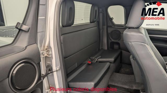 Toyota Hilux image 6