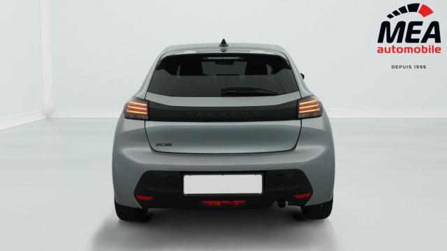 Peugeot 208 image 6