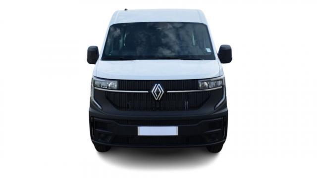 Renault Master image 2