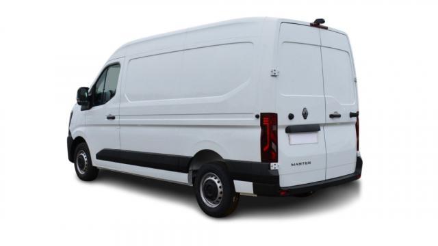 Renault Master image 1