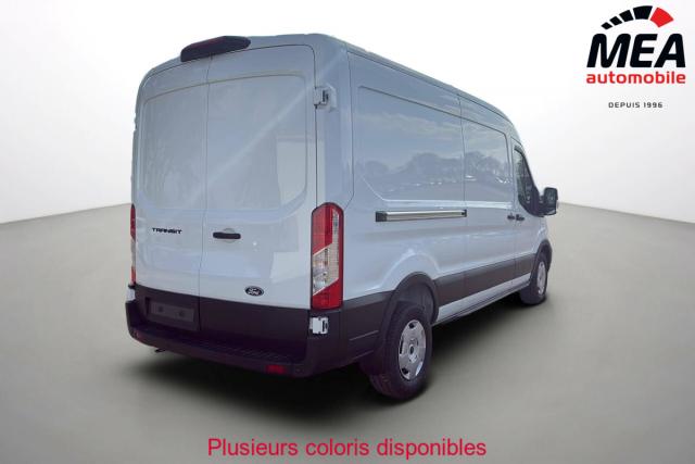 Ford Transit image 4