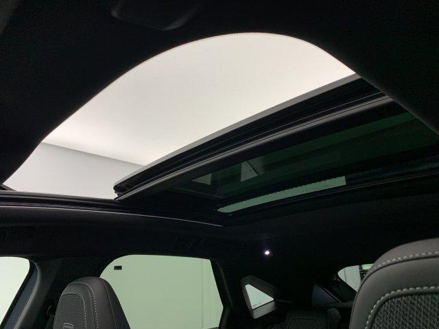 Peugeot 3008 image 1