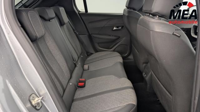 Peugeot 208 image 3