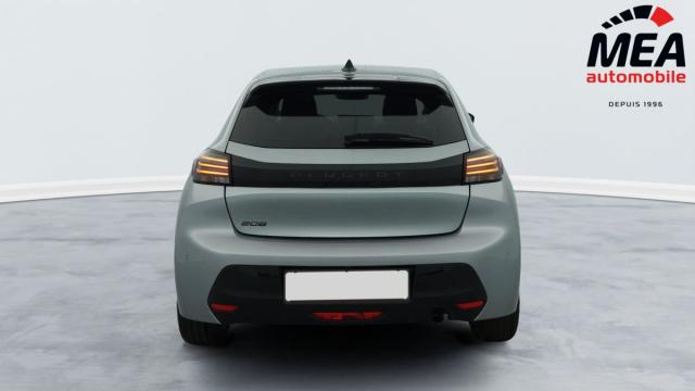 Peugeot 208 image 8