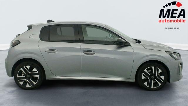 Peugeot 208 image 6