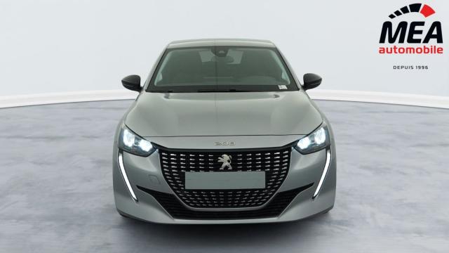 Peugeot 208 image 8