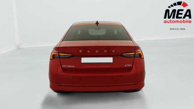 Skoda Octavia image 3